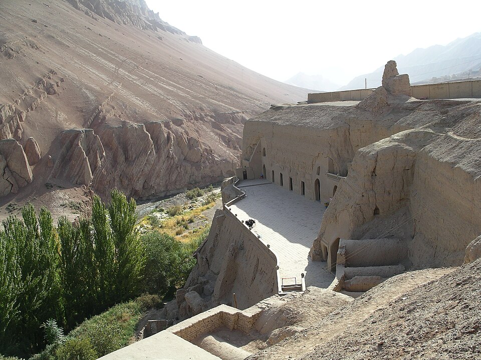 	Xinjiang	