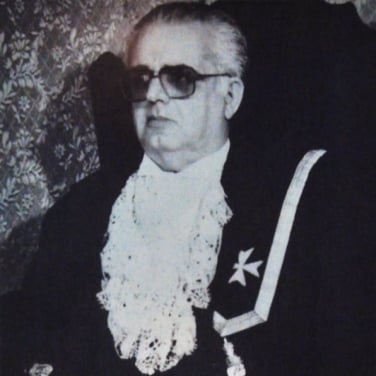 Dr Carmelo Schembri