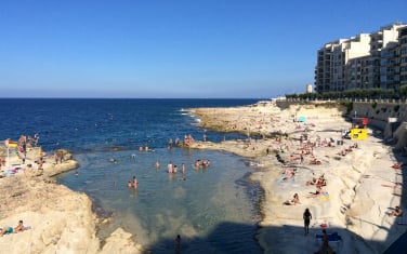 Fond Għadir Bay