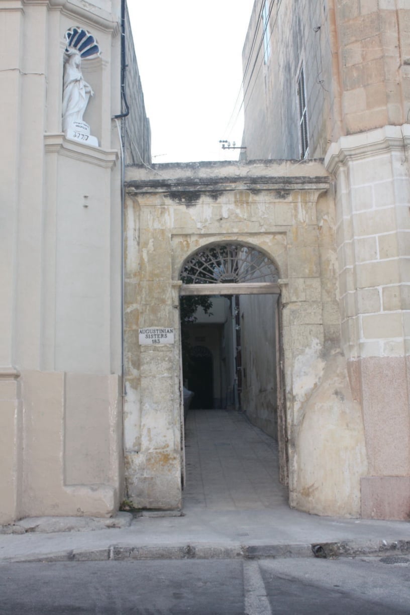  Ħal Qormi, Chapel, Our Lady of the Rosary, Roman Catholic