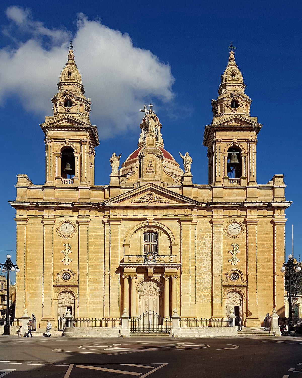 Ħal Luqa, Saint Andrew