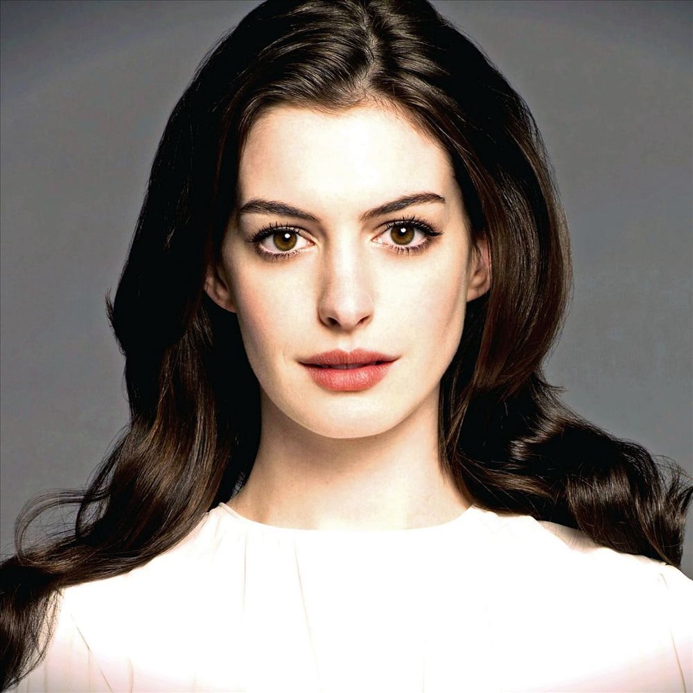 Anne Hathaway