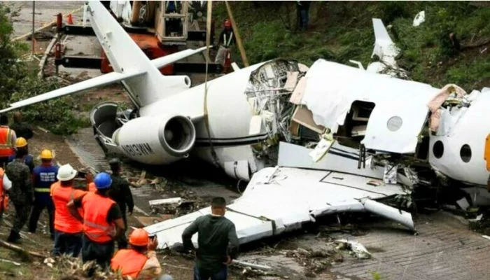 	Eight people killed in remote Alaska plane crash	