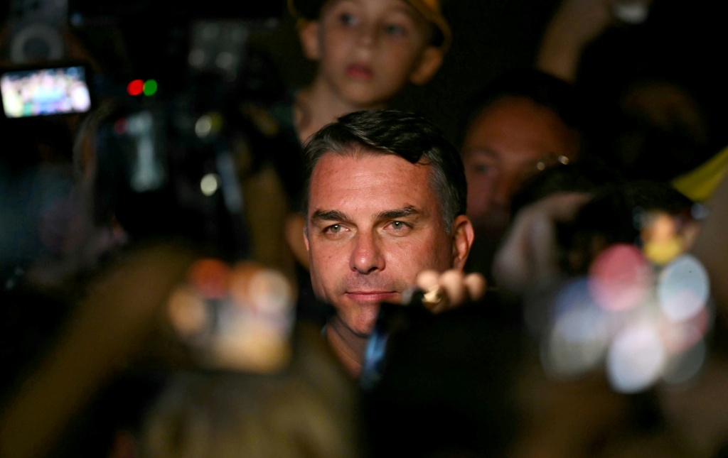	Brazil Heads for a Shock Runoff After Bolsonaro Son Surges Ahead	