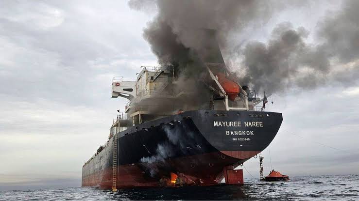 	Hormuz Shipping Falls to Wartime Low as Tanker Attacks Intensify	