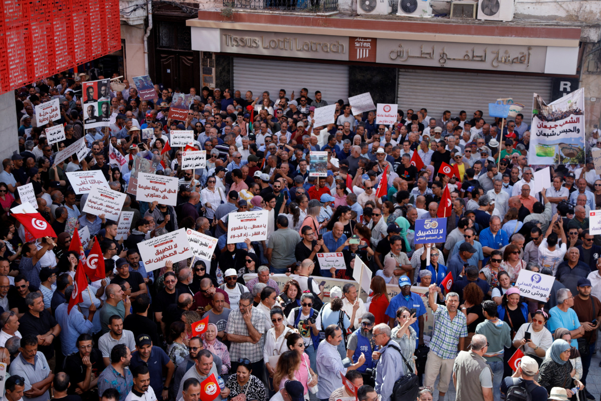 	Tunisia sees its largest anti-government protests in years	