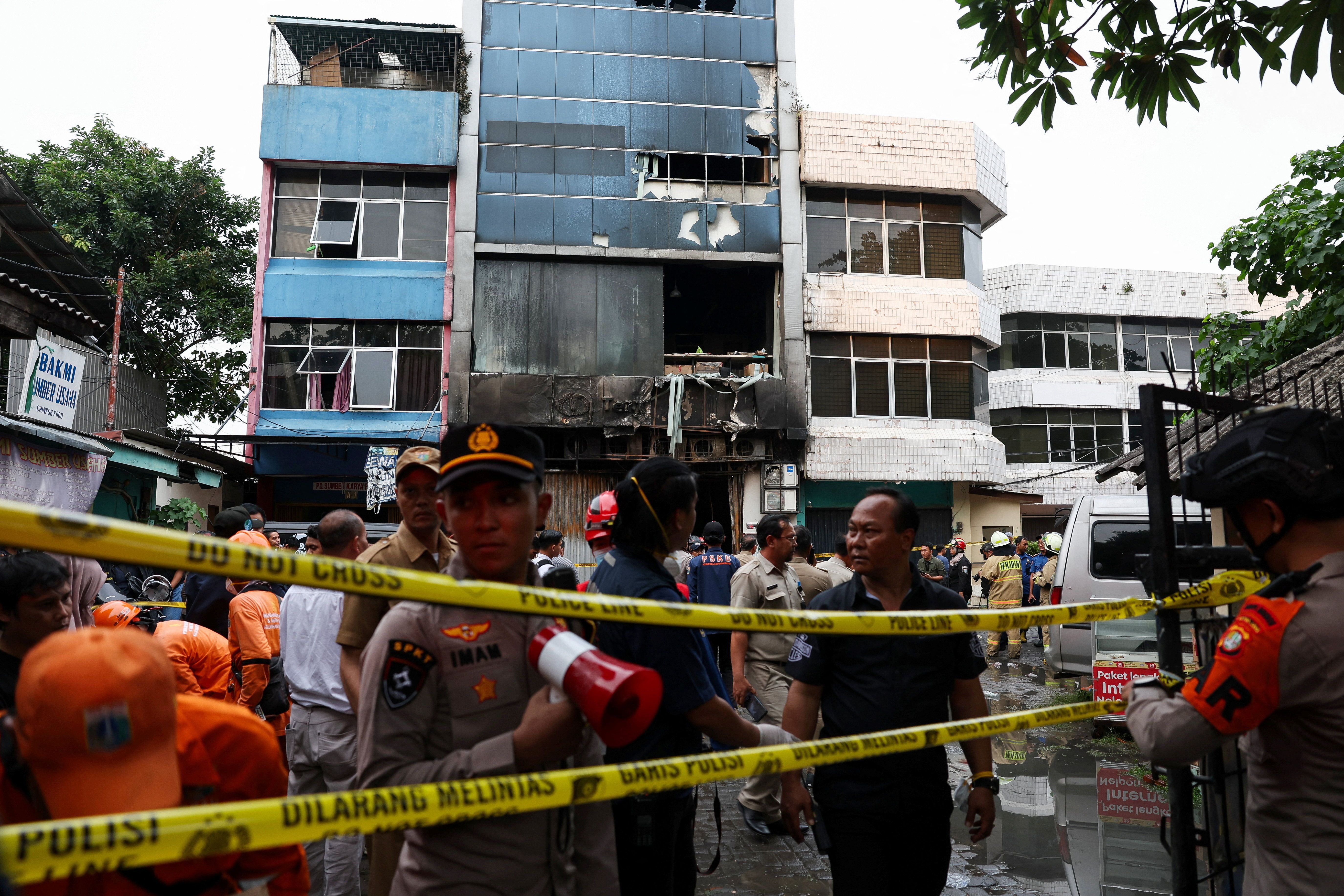 	Battery explosion triggers fatal office fire in Jakarta’s Kemayoran district	
