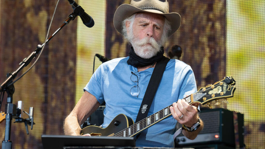 	Grateful Dead bassist Bob Weir dies, aged 78	