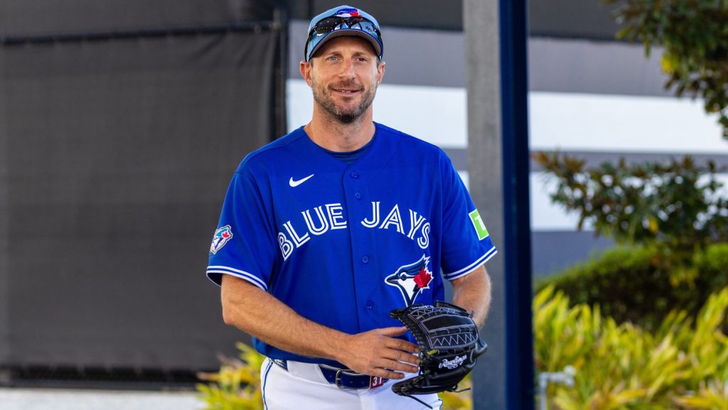 	Max Scherzer signs deal to return to Toronto Blue Jays	